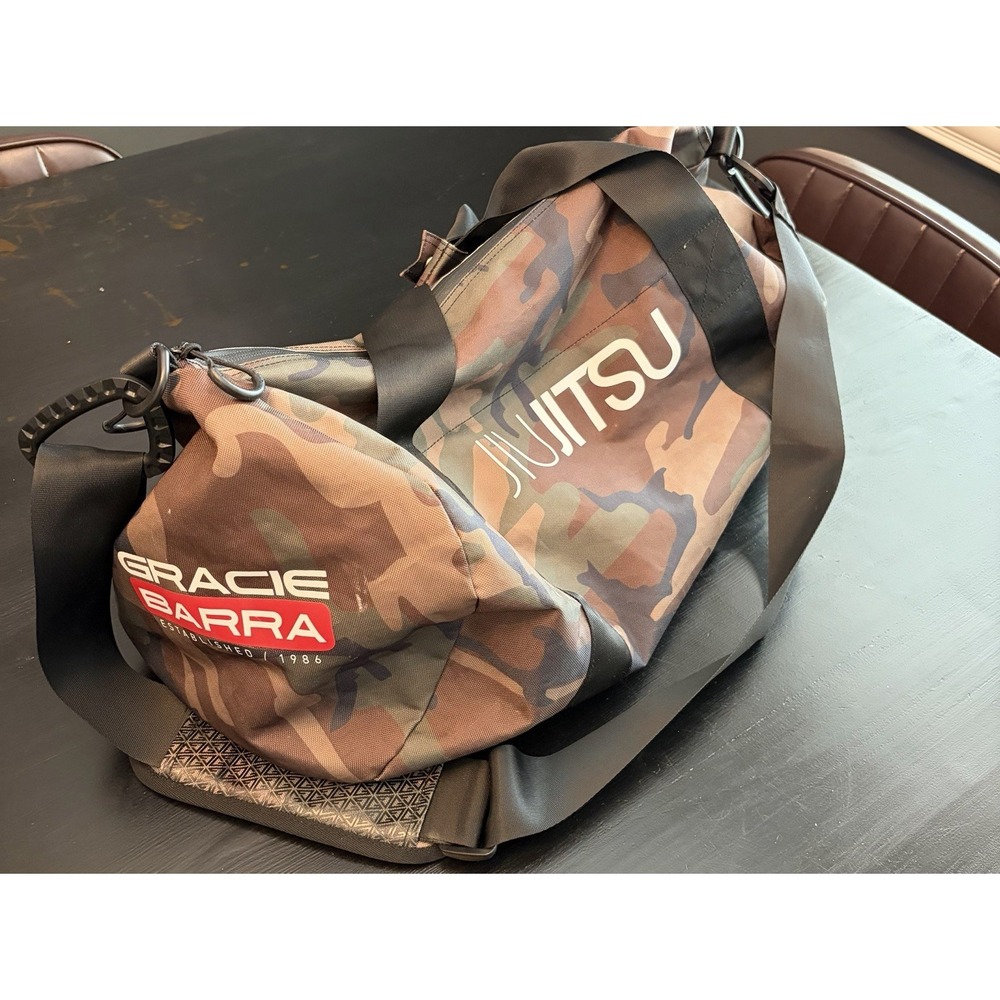 Vtg Limited Edition Gracie Barra Jiujitso Large Camo Gym Traveling Bag 19x11x10